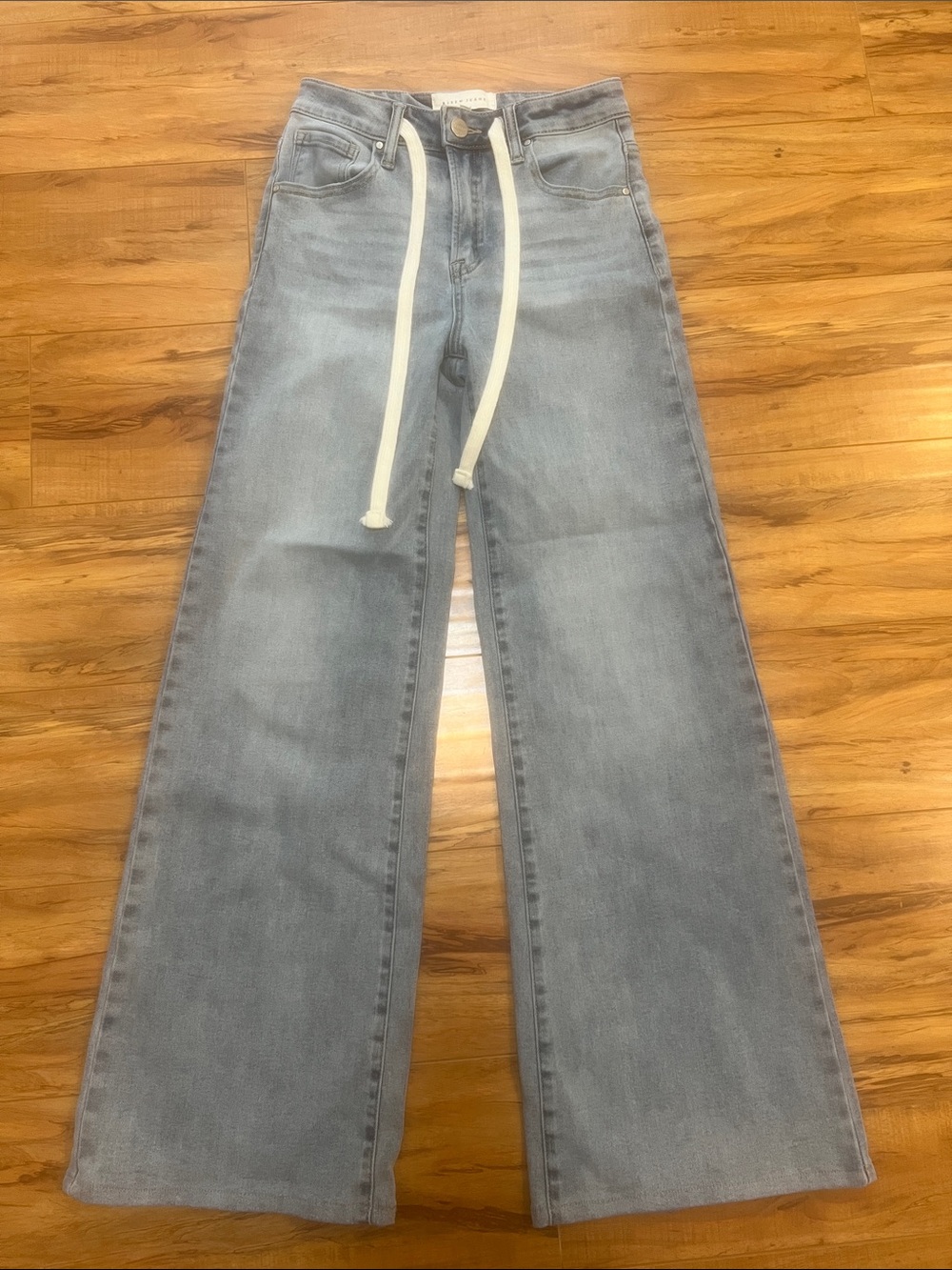 Risen Light Wash Wide Leg Jeans with Drawstring